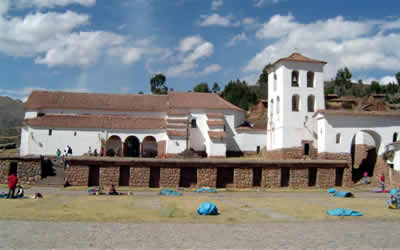 PUEBLO DE CHINCHERO 07