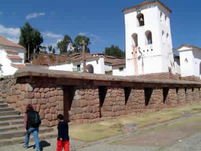 PUEBLO DE CHINCHERO 08