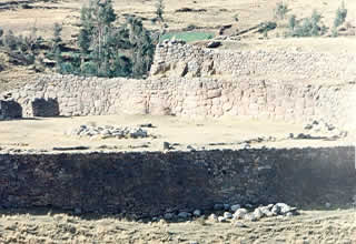 COMPLEJO ARQUEOLOGICO PUKA PUKARA - PUCA PUCARA 02