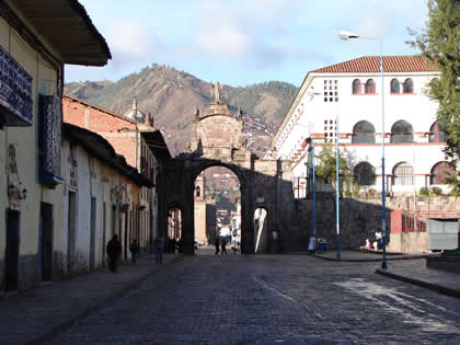 COLEGIO NACIONAL DE CIENCIAS DEL CUSCO 01