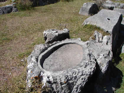 CUSILLUCHAYOC O TEMPLO DE LOS MONOS 05