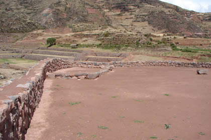 PARQUE ARQUEOLOGICO TIPON - COMPLEJO SINKUNAKANCHA 12