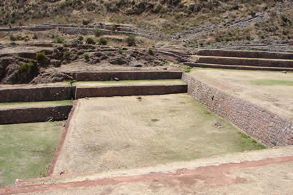 PARQUE ARQUEOLOGICO TIPON TERRAZAS Y ANDENES 04