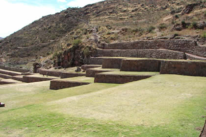 PARQUE ARQUEOLOGICO TIPON TERRAZAS Y ANDENES 12