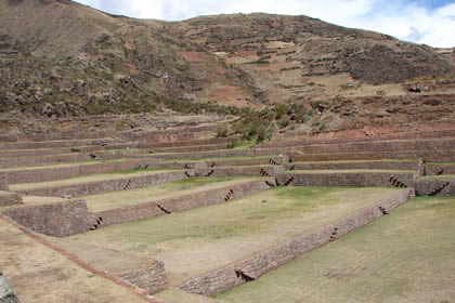 PARQUE ARQUEOLOGICO TIPON TERRAZAS Y ANDENES 15