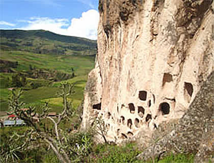 TUMBAS PRE INCAS ALLPAS 03