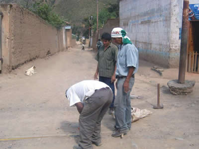 INSTALACION DE SERVICIO BASICO EN HUACAR: OBRAS DE DESAGUE 07