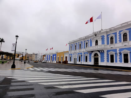 PLAZA DE ARMAS DE TRUJILLO 18