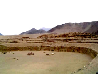 CARAL PIRAMIDE DEL ANFITEATRO 06