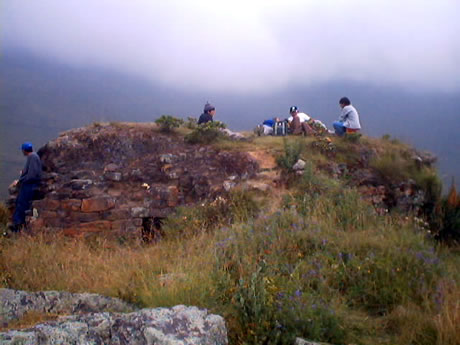 sitio arqueologico cantamarca 18