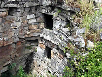 RESTOS ARQUEOLOGICOS DE CARIHUAIN 05