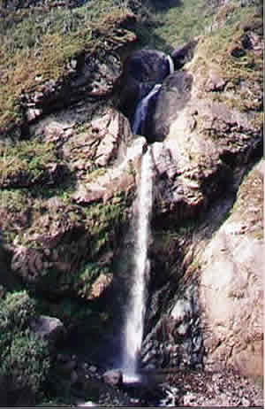 CATARATA DE ANTANKALLO