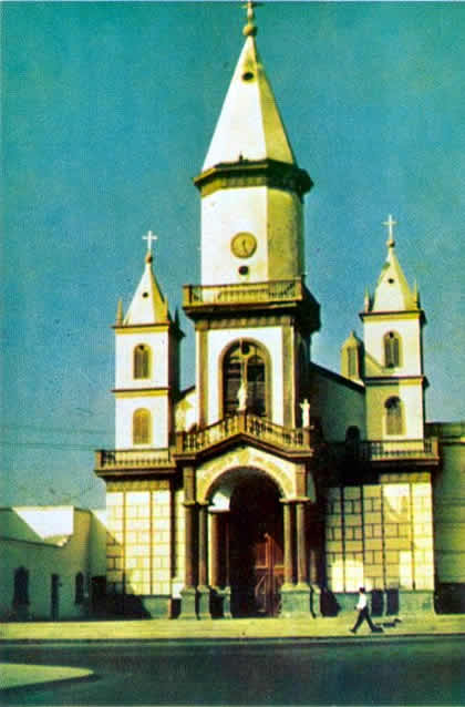 IGLESIA CATEDRAL SAN BARTOLOME DE HUACHO 03