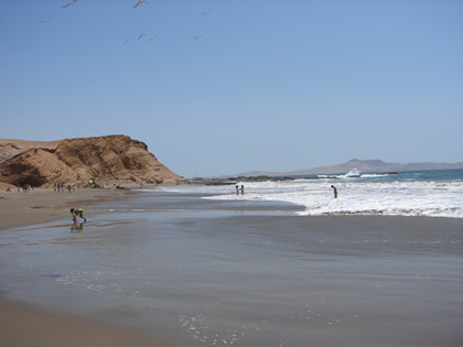 PLAYA EL COLORADO DE HUACHO 02