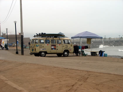 ESCUELAS DE SURF EN LA PLAYA MAKAJA 05