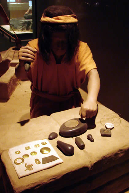 SALA METALURGIA DE LA SALA MUSEO ORO DEL PERU 18