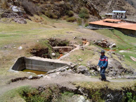 picoy spring hot water