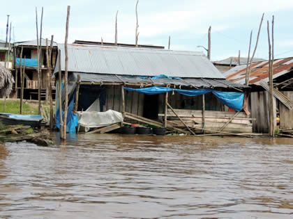 BARRIO DE BELEN EN BOTE 31