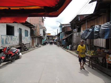 BARRIO DE BELEN EN MOTOTAXI 23