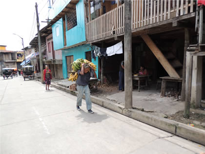 BARRIO DE BELEN EN MOTOTAXI 24