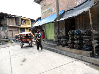 BARRIO DE BELEN EN MOTOTAXI 25