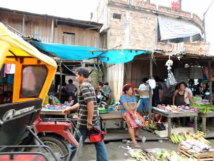 BARRIO DE BELEN EN MOTOTAXI 29