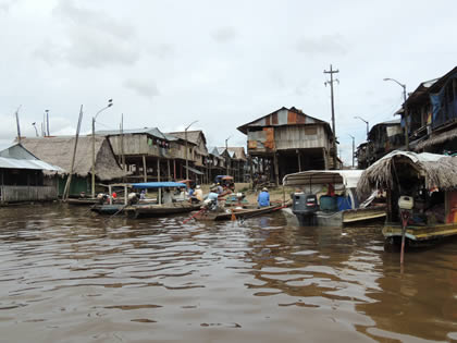 BARRIO DE BELEN EN MOTOTAXI 40