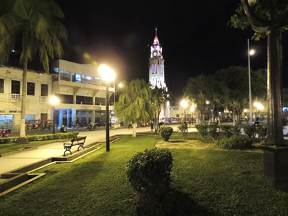 PLAZA DE ARMAS DE IQUITOS 03