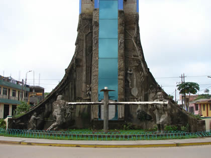 EL OBELISCO O MIRADOR TURISTICO 07
