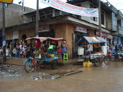 MADRE DE DIOS EN LLUVIA 05