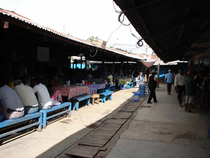 MERCADO PUERTO MALDONADO 01