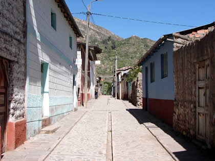 CALLES DE CARUMAS 05