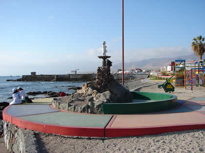 PARQUE DEL NINO MALECON ILO 01