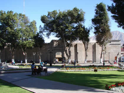 PLAZA ARMAS 04