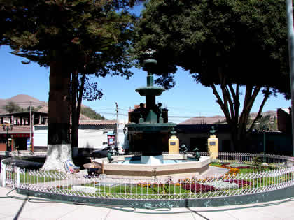 PLAZA ARMAS TORATA 03