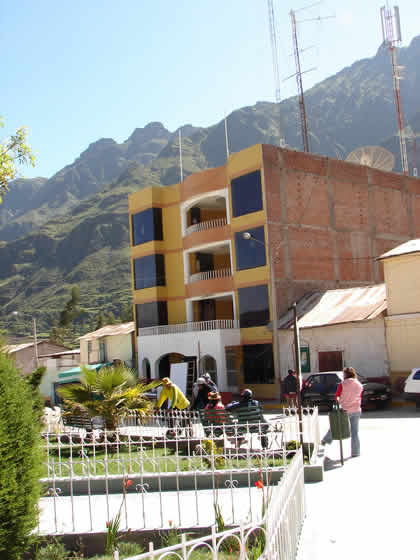 PLAZA DE ARMAS DE CARUMAS 04