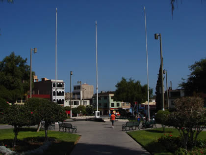 PLAZA DE ARMAS DE ILO 07