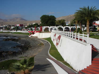 PLAZA DEL TRABAJO MALECON ILO 01