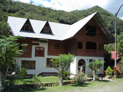 CASAS TIPICAS DE POZUZO 01