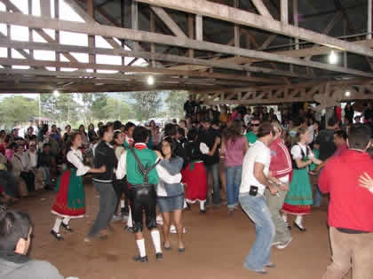 DANZAS TIPICAS AUSTRO ALEMANAS 13