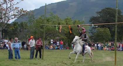 TORNEO DE CINTAS A CABALLO 13