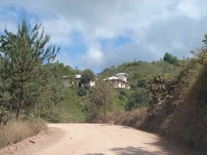 RUTA VILLA RICA PUENTE PAUCARTAMBO 02