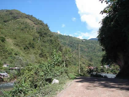 RUTA VILLA RICA PUENTE PAUCARTAMBO 05