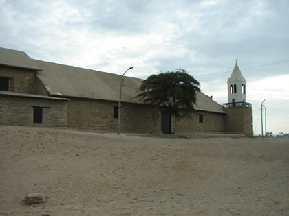 IGLESIA SAN LUCAS DE COLAN 02