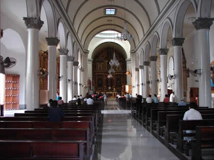 LA CATEDRAL DE PIURA 04