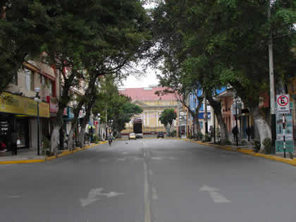 OVALO GRAU DE LA CIUDAD DE PIURA 06