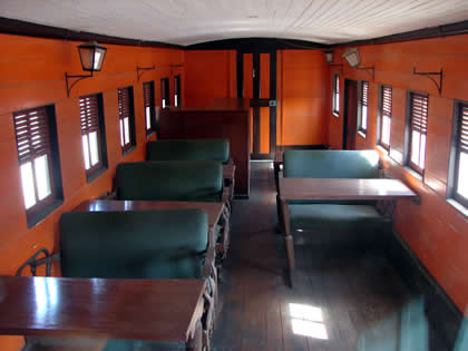 MUSEO FERROVIARIO VAGONES 10