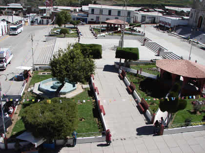 PLAZA PRINCIPAL TARATA 01