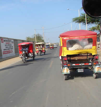 SERVICIO DE TRANSPORTE EN MOTOTAXIS Y MOTOLINEALES 02