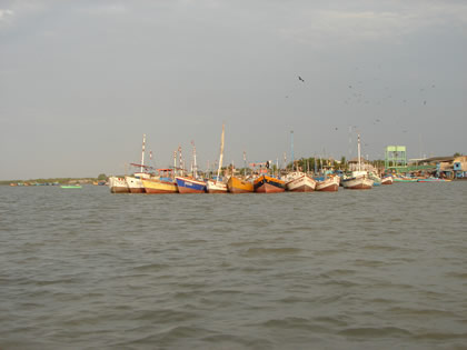 EL PUERTO DE PUERTO PIZARRO 06